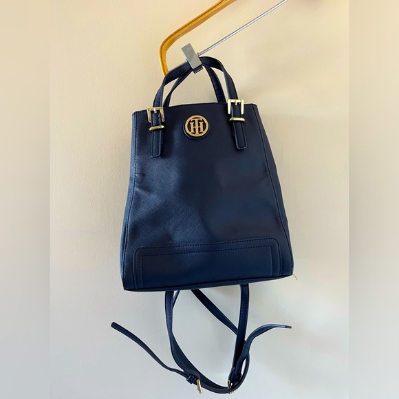 Tommy Hilfiger navy blue bag 💙 - Picture 1 of 7